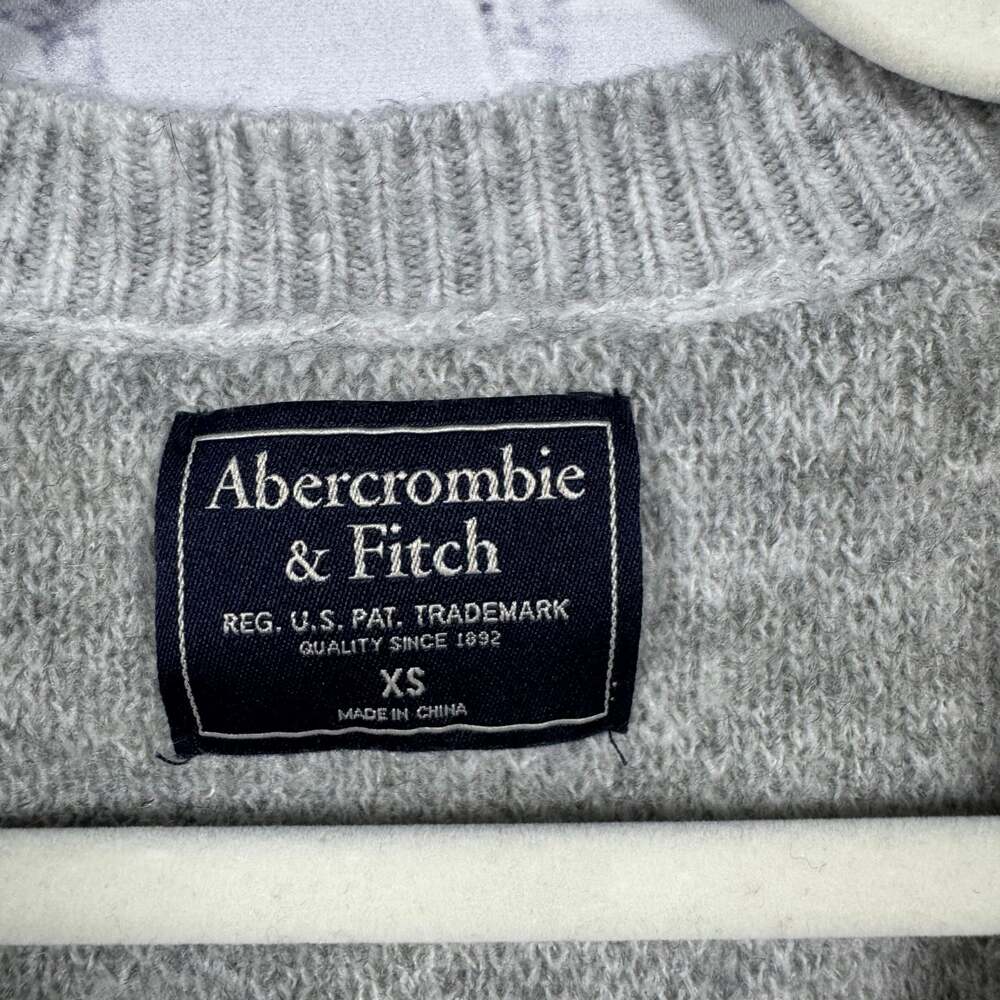 Abercrombie & Fitch Gray Cheetah Print Cardigan Size XS - Picture 4 of 6